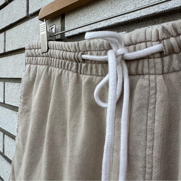 BDG Bonfire Cutoff Shorts Sweatshort Light Sand Beige Casual Drawstring Elastic - Picture 6 of 12